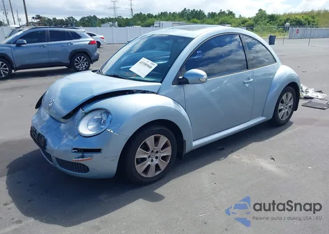 2009 Volkswagen New Beetle 2.5L from USA, damaged, VIN 3VWRW31C39M514352
